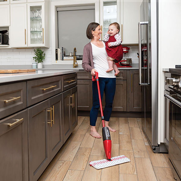 How to use the Vileda ProMist MAX Spray Mop for fast & easy floor cleaning  