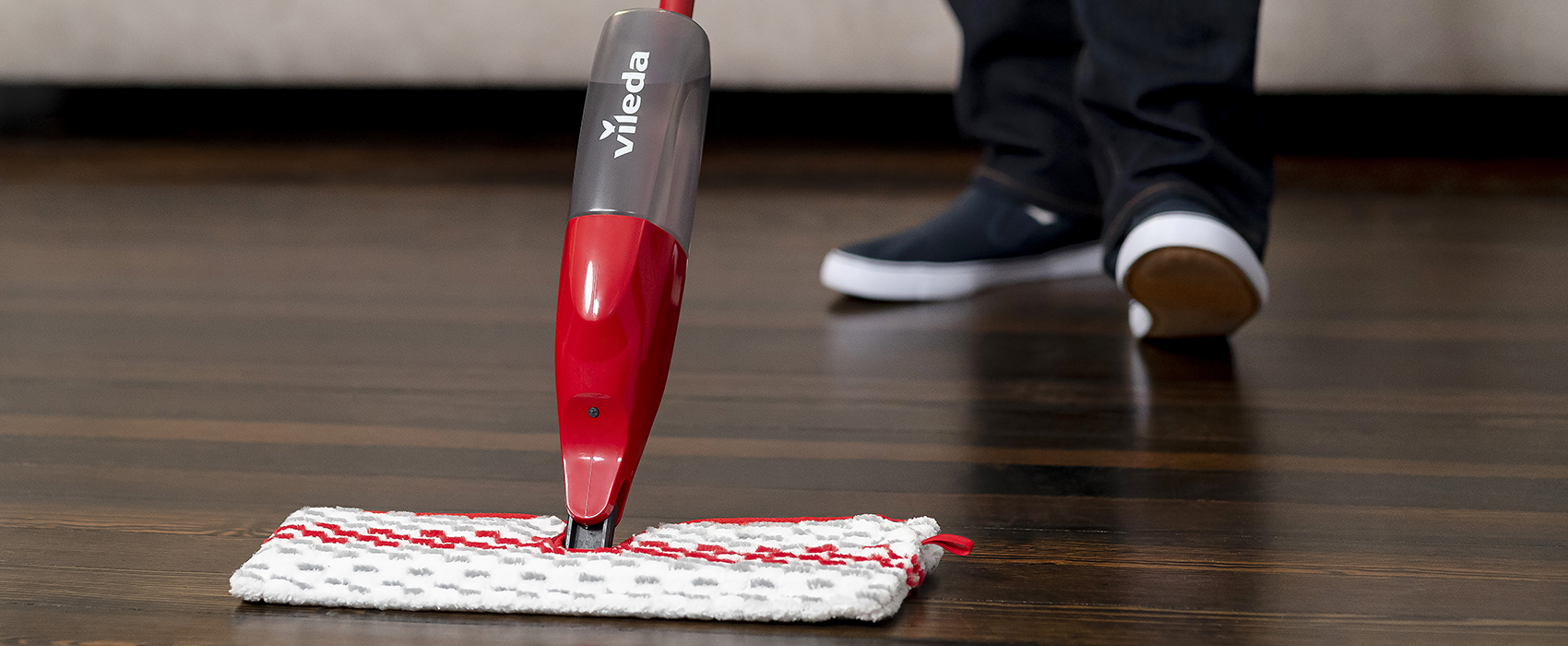 Why Consumers Love The Vileda ProMist MAX Spray Mop! 